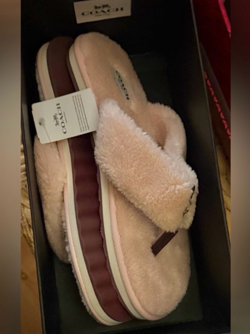 NIB Coach HAMPTON FLIP FLOP PINK. Pink Fuzzy Slippers 10